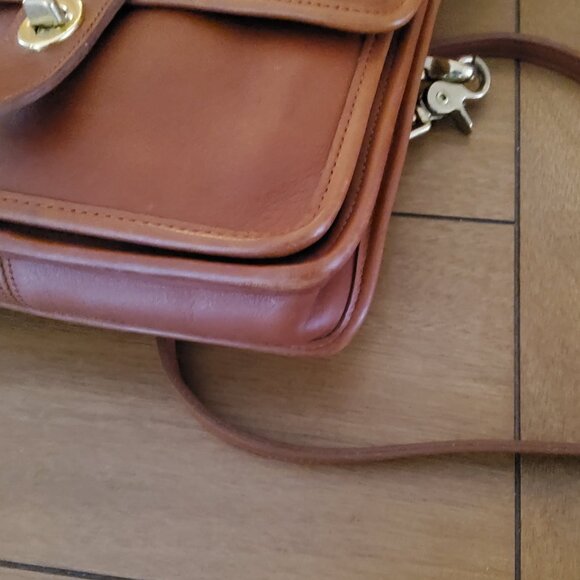 Coach Vintage Station Bag in British Tan + Hangtag and Strap 5130 - Picture 7 of 10